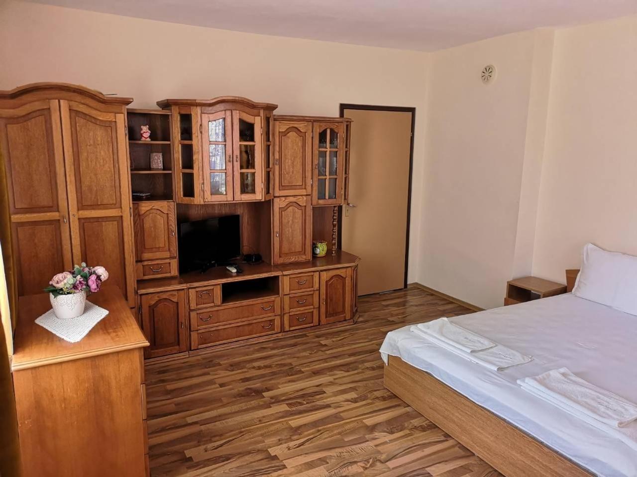 Къща За Гости The Sunny Corner Sozopol Luaran gambar